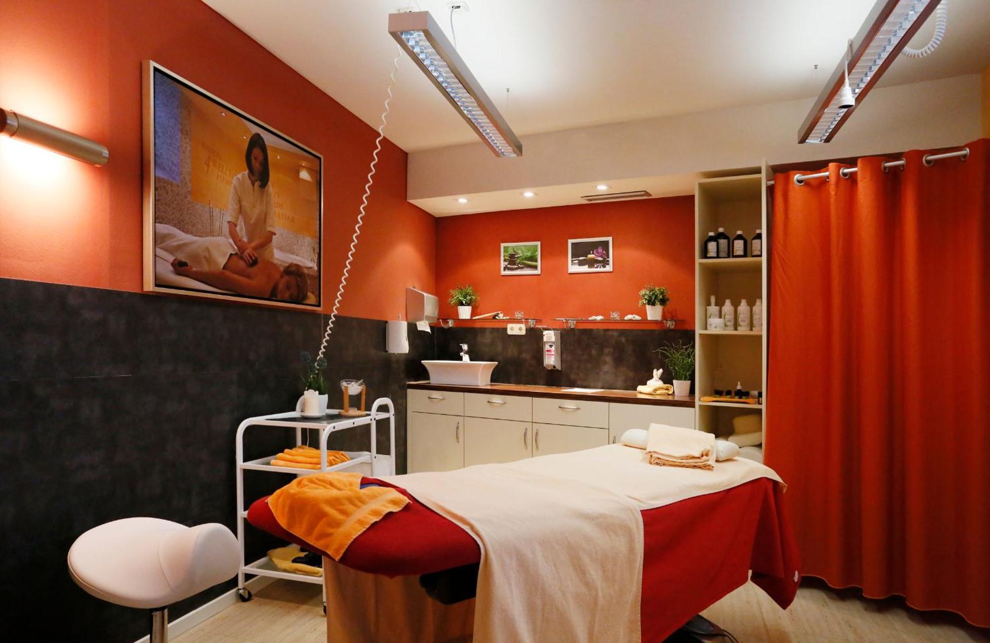 Konsum Gaestehaus Quisisana - Oberhof Oberhof  Eksteriør bilde